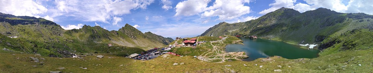Bâlea Lake in its glacial cirque at 2,034 m