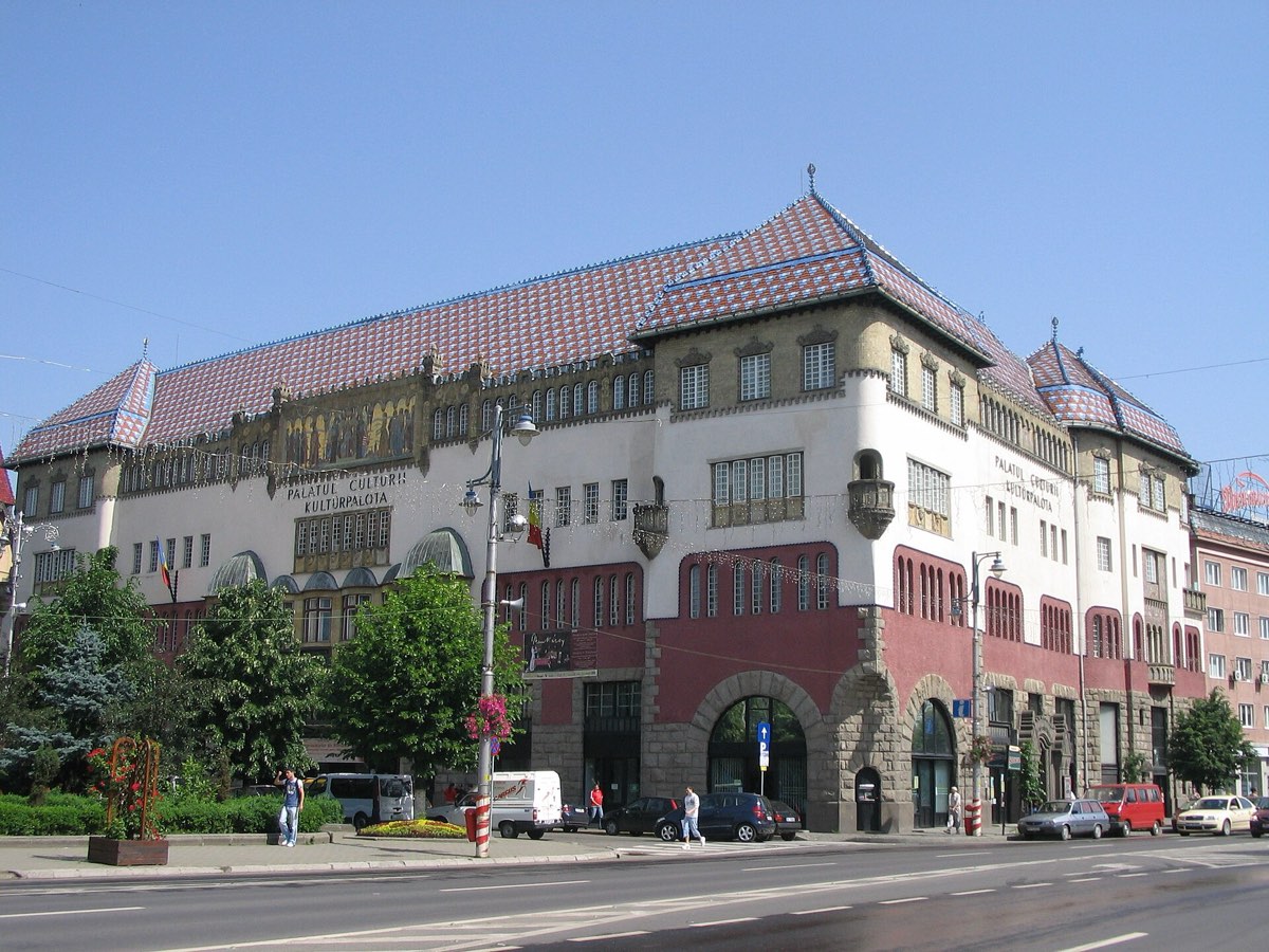 The secessionist Palace of Culture in Târgu Mureș